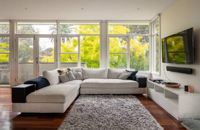 Modern Towhouse 4 Bedrooms