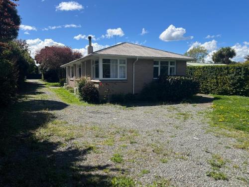 Darfield Hotel Apartment Home