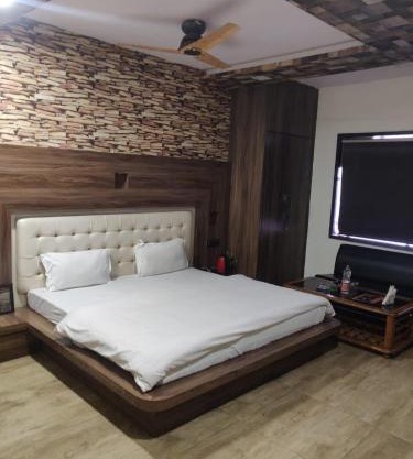 TheJewelHotel