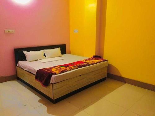 OYO Hotel Radhey Radhey