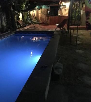 Amplia Casa Familiar a Pasos del Metro