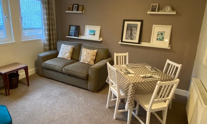 Perth Apartment | Stylish Loft Apartment in Central Perth