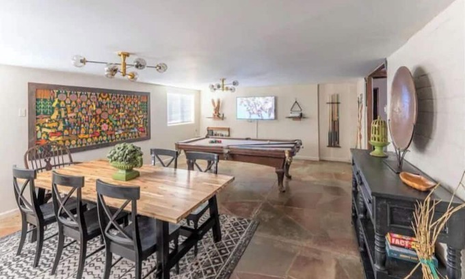 Twentynine Palms House | NEW! Twilite Cactus Villa @ Joshua Tree - Pool, HotTub, FirePit & Outdoor Shower