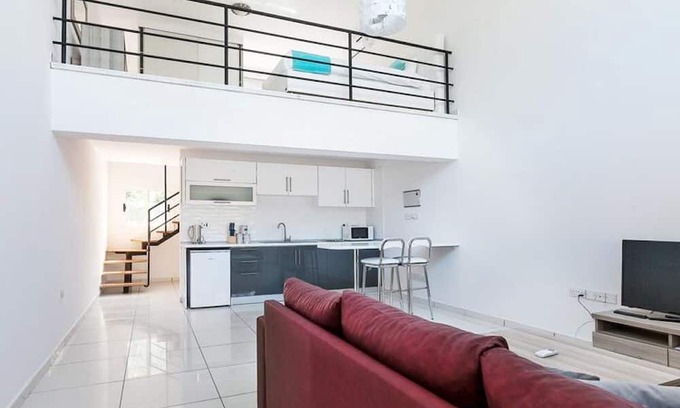 Zeytinlik Apartment | Flat w Pool, Balcony, BBQ Near Beach in Kyrenia