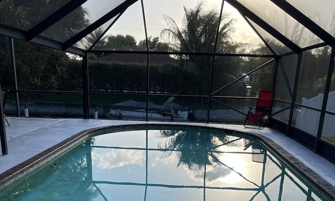 Boynton Beach House | Minutes from the beach