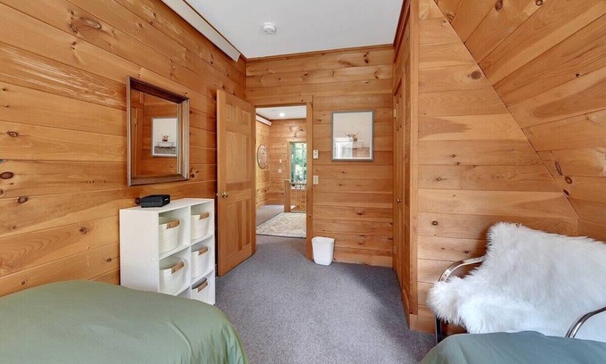 Becket House | Guest House Sanctuary by Evergreen Home