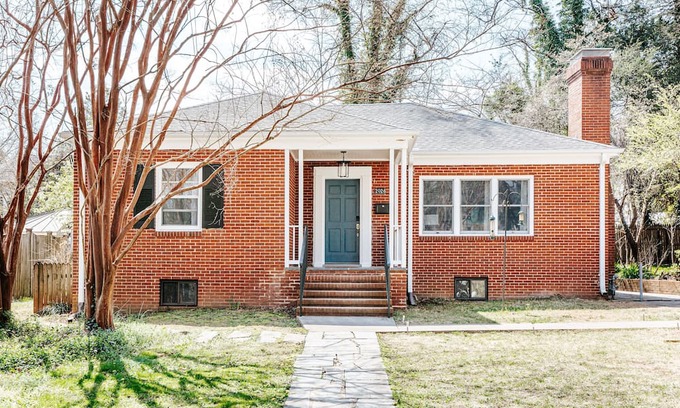 Lewis Mountain House | *NEW* Lewis Mtn Retreat: Walk to UVA & JPJ