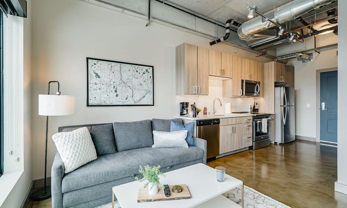 Warehouse District Apartment | Minnestay* Sable 82 Alcove ♥ Walk to Shops/Bars/Dining ♥ Great North Loop Locati