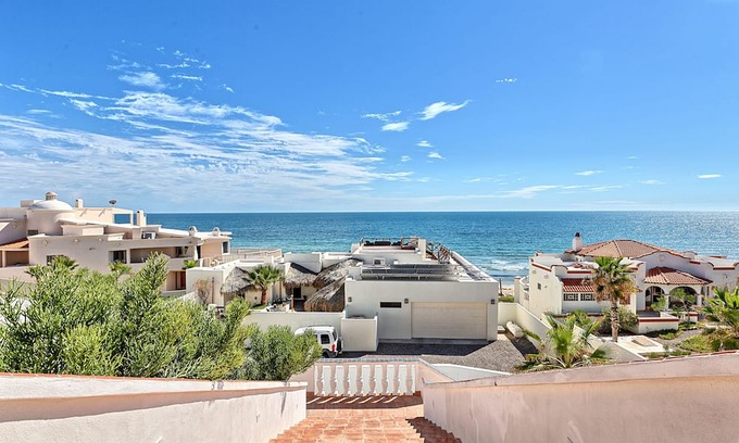 Las Conchas Apartment | Vistas de Las Olas West