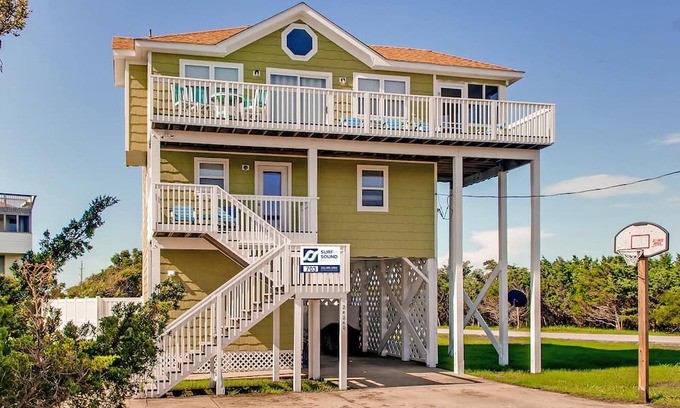 Rodanthe House | On Special - Oceanview in Rodanthe-Relax at Pool, Hot Tub, Game Room, Pier Pass,