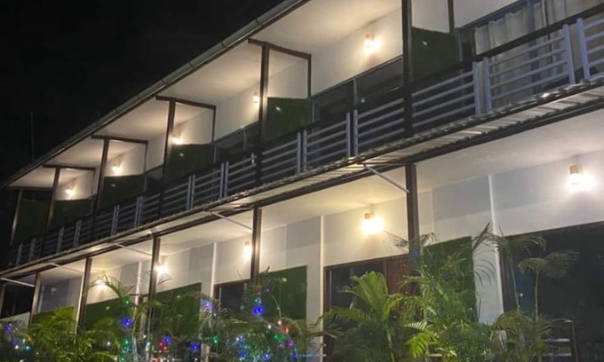 Morjim Hotel | YogiTree Beach Resort & Cafe