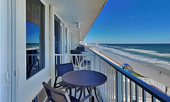 Lenox Park Condo | Harbour Beach Resort 603