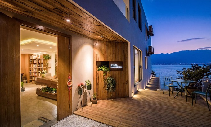 Manjiang Cabin | Verdant Whisper Stone Hill Seaview Inn