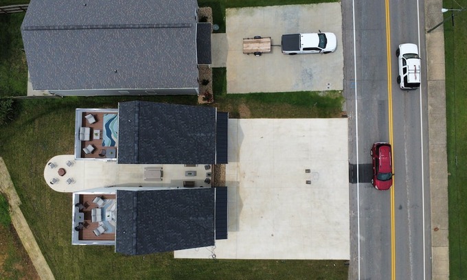 Clarksville House | Urban Rooftop of Downtown