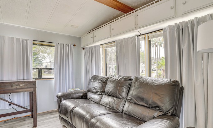 Davenport Cottage | Davenport Couple's Retreat w/Resort Perks!