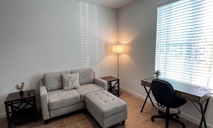 Clovis Apartment | Charming studio in Clovis, CA