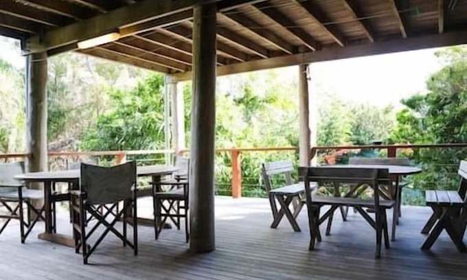 Point Lookout House | Tree & Sea + sleeps 11