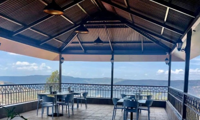 Panchgani Hotel | Jumbo Serene