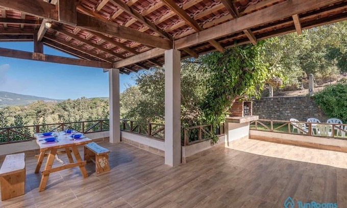 ‘Ayn ad Darahim Villa | Espace Généreux : Profitez de Pièces Lumineuses et Aérées