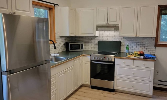 Whistler Creekside House | Escape in the Mountain Hideaway - Pet friendly, Stay Long Term