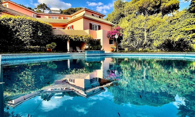 Charneca da Cotovia House | Villa Figueira - Propriedade a 5 Minutos das Praias com Grande Jardim