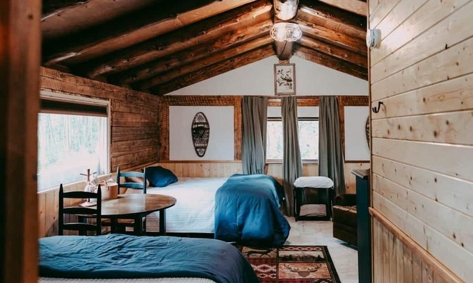 Trapper Creek Apartment | Bunker Lodge Apartment-HCRL