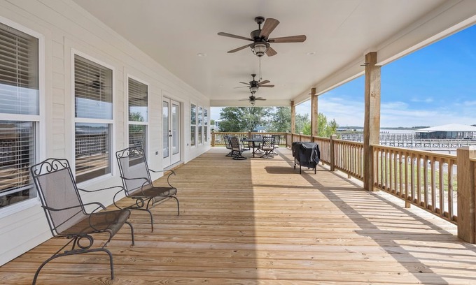 Hackberry House | Coco Cabana