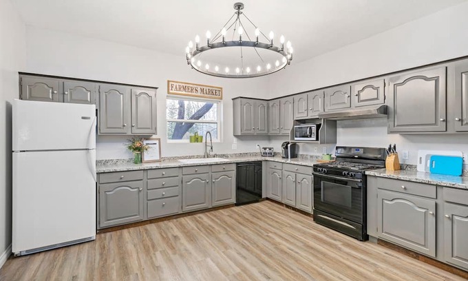 Fairfield House | Fairfield Park Inn Room #3