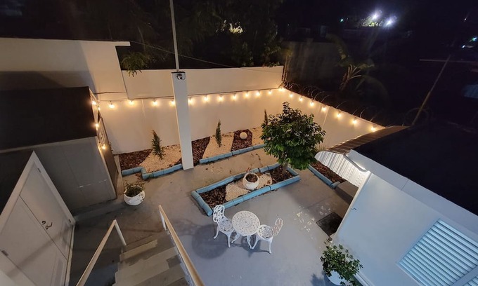 Mayaguez Pueblo House | Central Location in the West of the Island