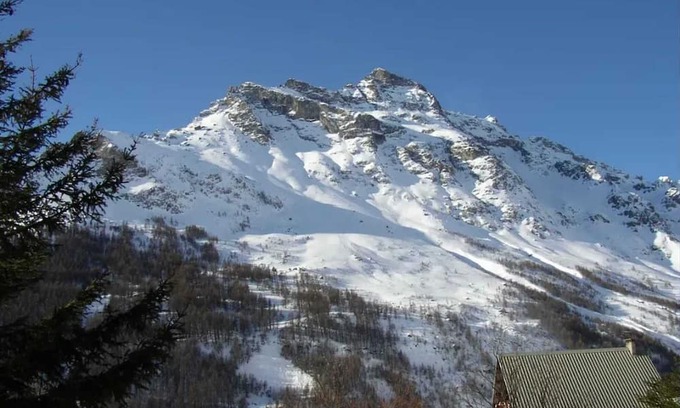 Monetier-les-Bains House | Homerez - House in Le pont de l'Alp