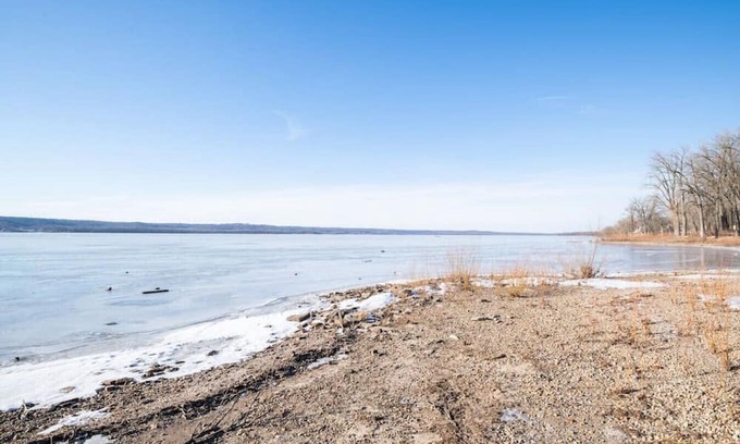 Sunnyland House | SUNSET LODGE - Spacious 3BD with Beachfront Views