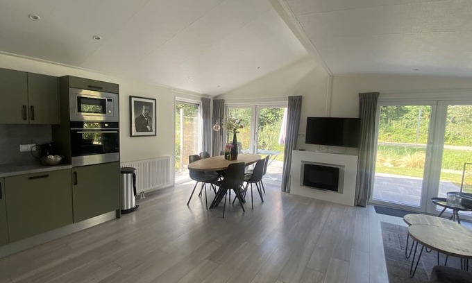 Biddinghuizen House | Hackfort MIVA 6 by Interhome