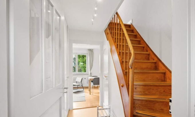 Wiedikon Apartment | Charming Home for Flexible Weekly/Monthly Rent