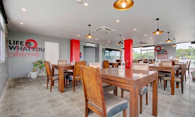 Ulsoor Hotel | Super OYO Collection O Hotel Palm Tree