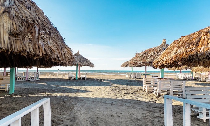 Arroyo de Piedra House | 01. Super House with access to the sea and exclusive beach