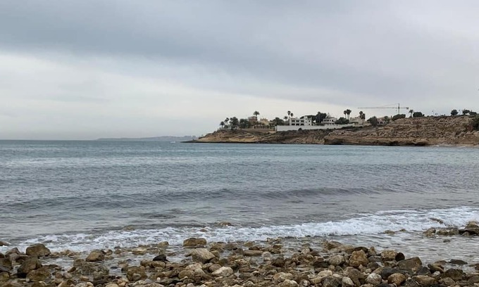 Coveta Fuma Ski Chalet | Villa 1 Minute from the Beach. 1 min from the Tram Stop, Car Not Necessary.