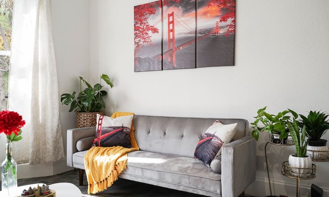 South of Market Apartment | Urban Oasis in San Francisco: Your Ideal VRBO Getaway