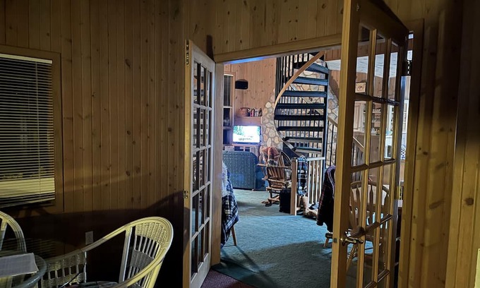 Lake Shore Condo | Nisswa - enjoy a summer on the lake