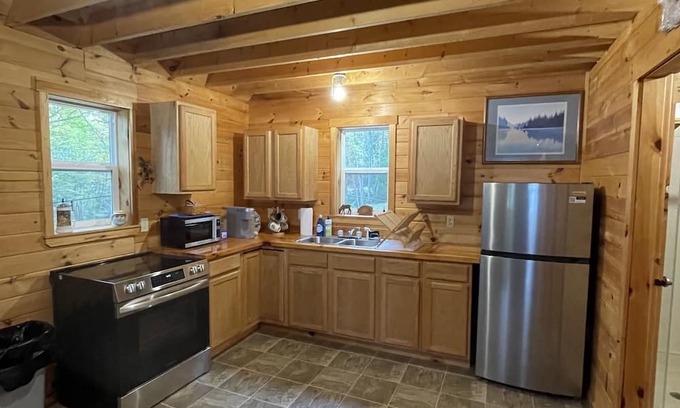 Georgetown Cabin | Captain's Camp - Rustic, Cozy Camp on the Back River in Georgetown, Maine!