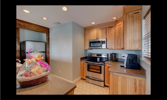 Midway House | Waterfront with dock, pool and boat lift, crab traps and paddle boards. Yes-Pets