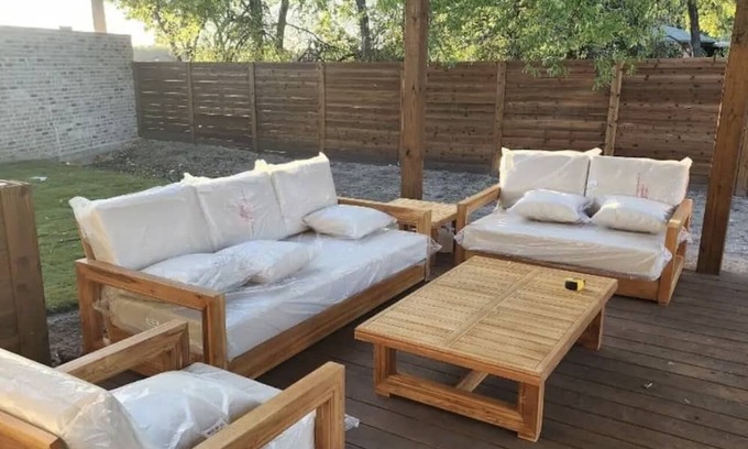 Saint Jo House | Let Go in Saint Jo! A modern barn house