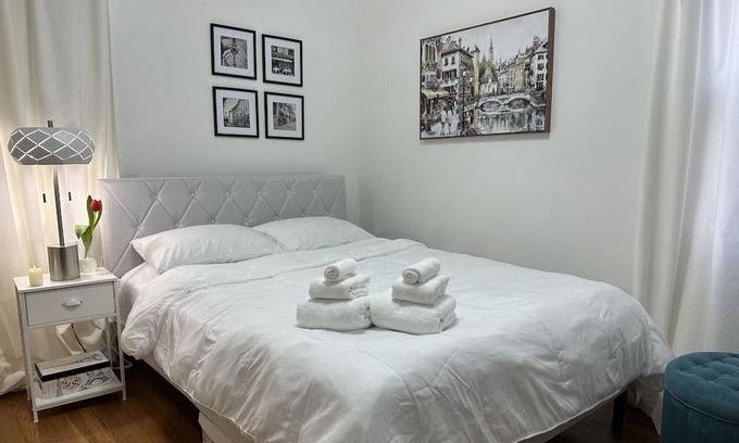 Old Brooklyn House | Be my guest, put my service to the test.