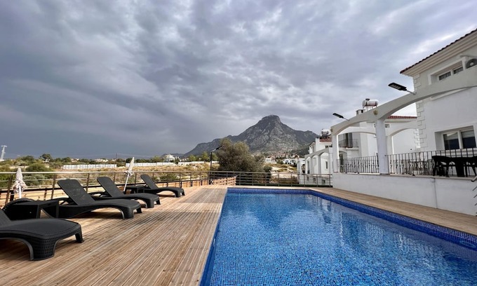 Mandres Villa | Villa with Private Pool 10 min to Kyrenia Gates