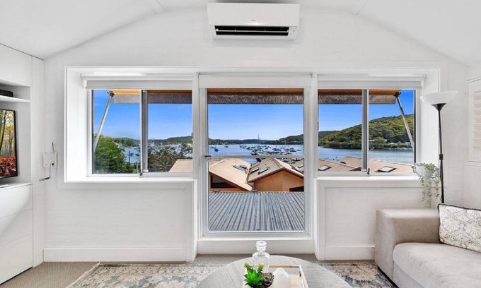 Killcare House | Hardy's Bay Apartment