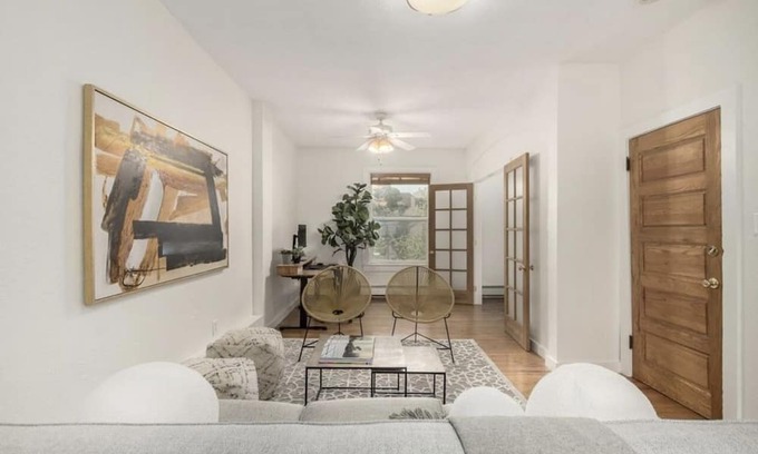 Whittier Condo | Modern furnished apartment ideally for traveling nurses. Stay in style