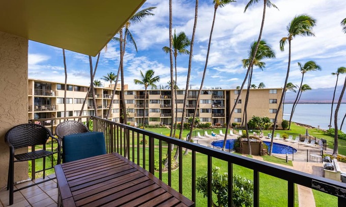 Maalaea Condo | Steps to the Sand! 2BR AC Kana'i A Nalu 305