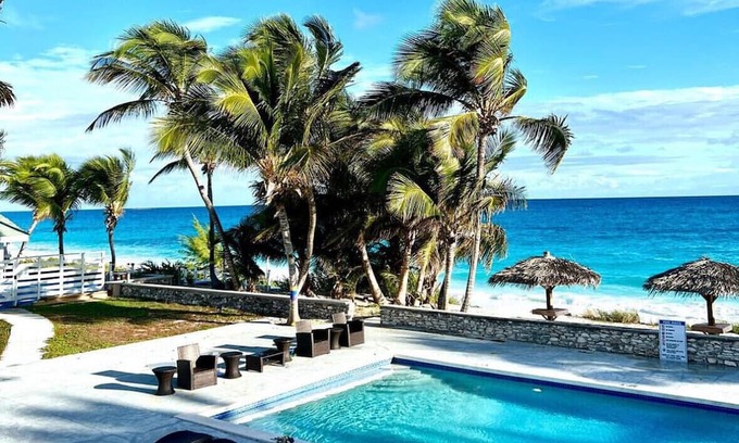 Jimmy Hill House | Heron Suite at Exuma Palms Resort