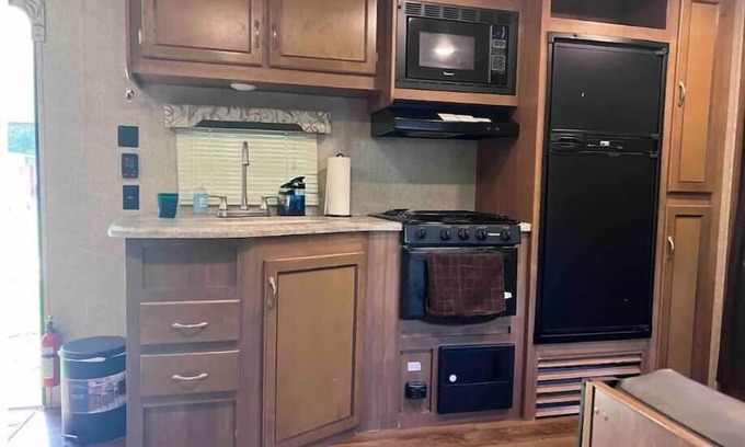 Orlando House | Comfortable RV Apartment