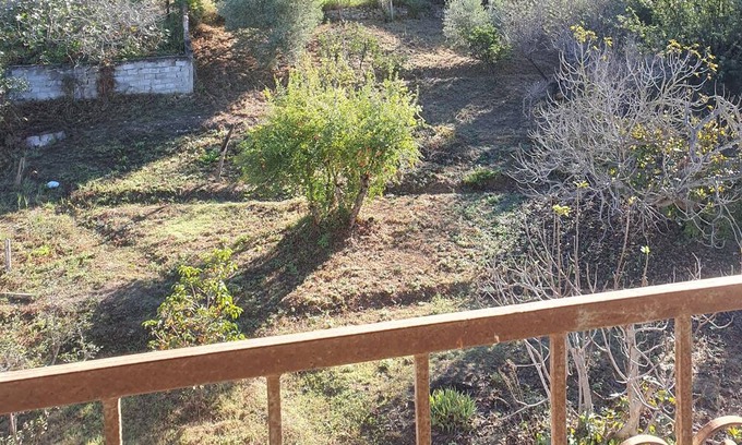 Vlore Villa | Hostel Tranquility. Pitch your tent, use our beds, save money.