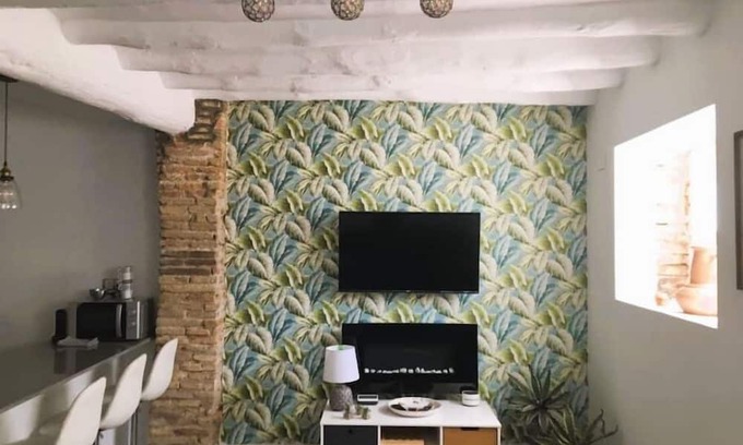 Zaragoza Old Town Apartment | The Cellar of Reconquista